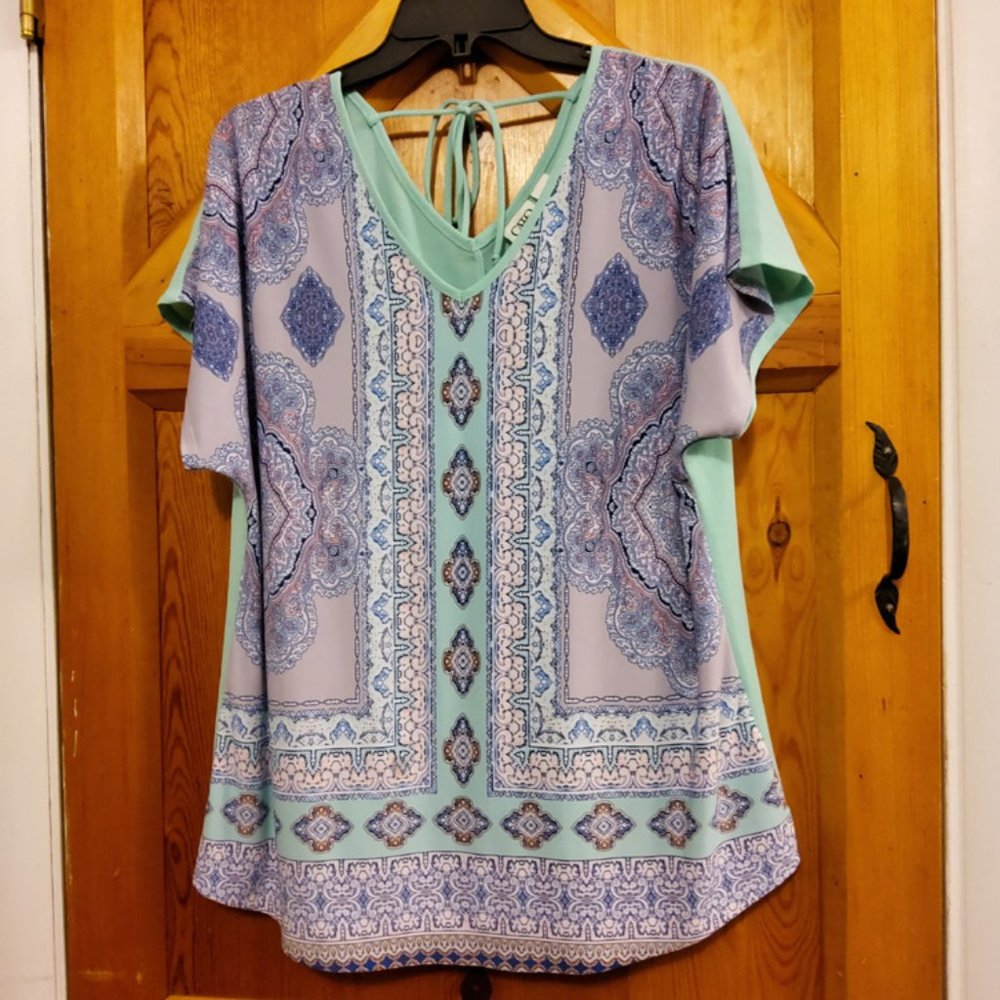 Cato Short Sleeve Stylish Dressy Top